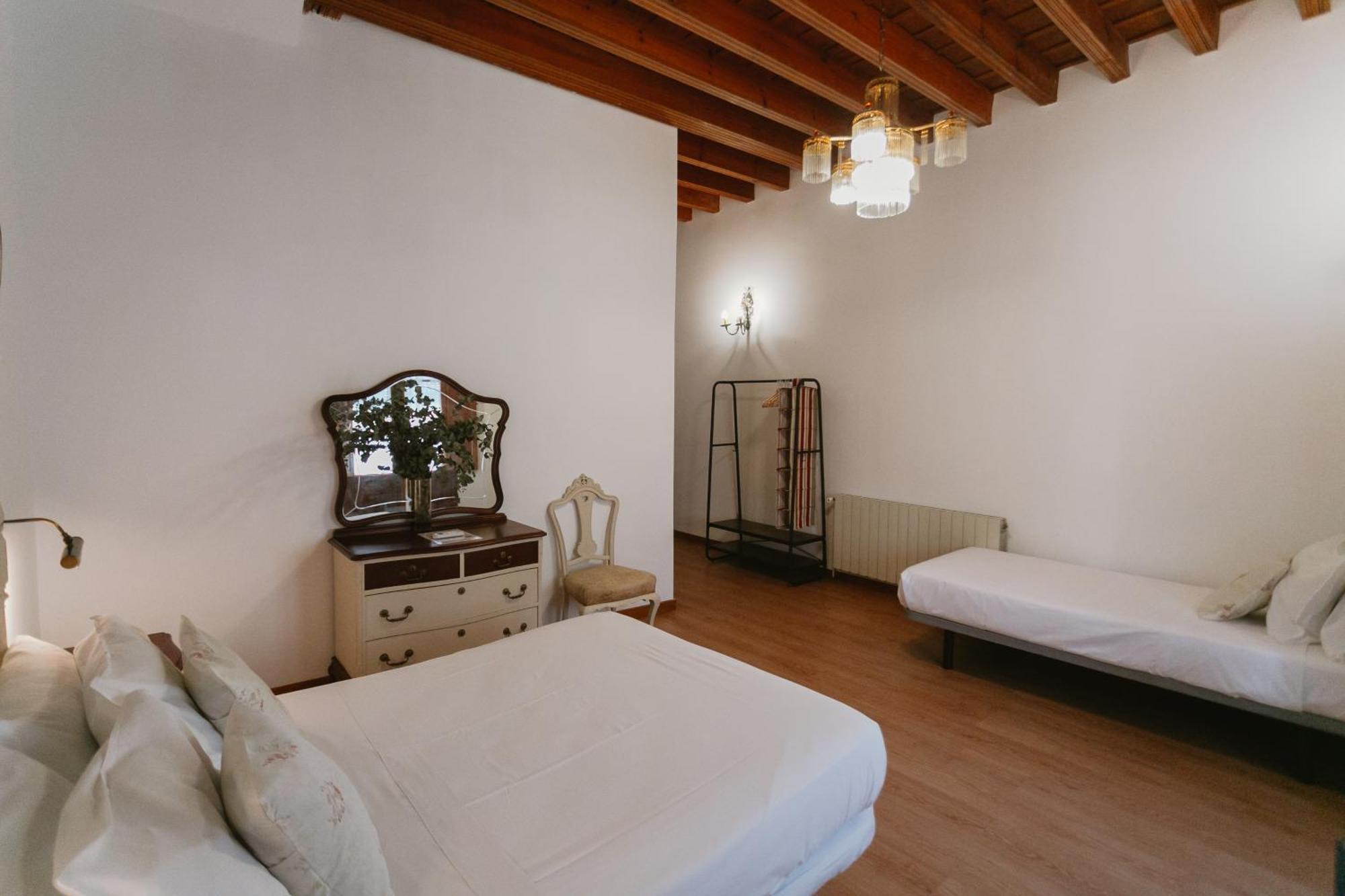 Komodo Casa Maravillas Rooms Sevilla Bagian luar foto
