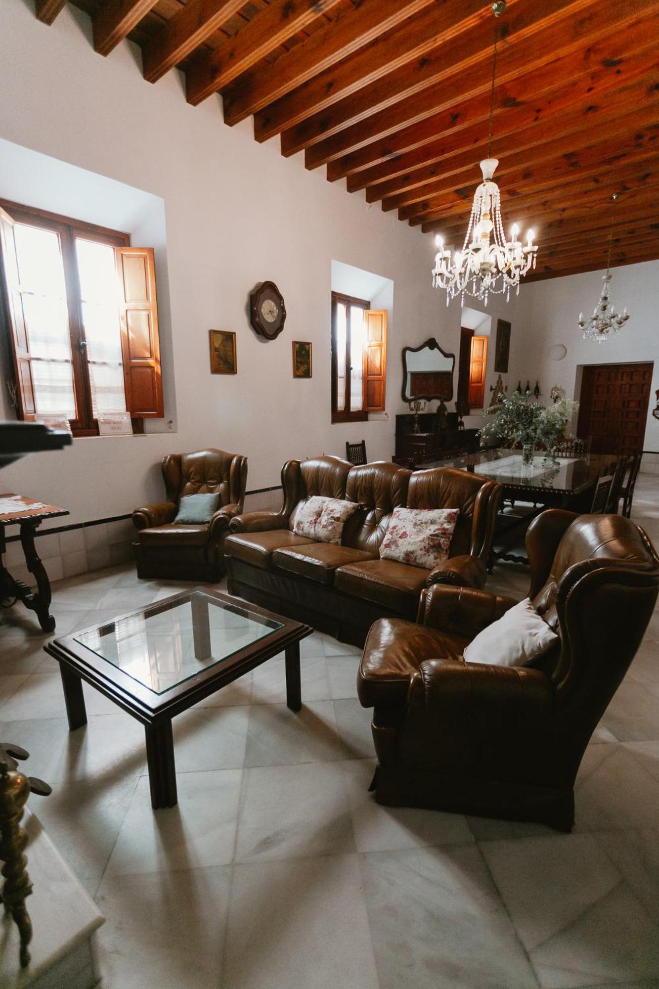 Komodo Casa Maravillas Rooms Sevilla Bagian luar foto