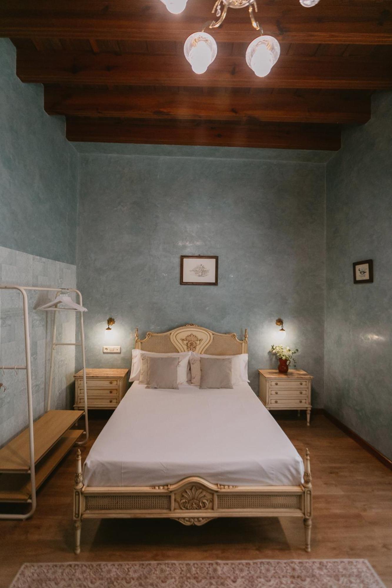 Komodo Casa Maravillas Rooms Sevilla Bagian luar foto