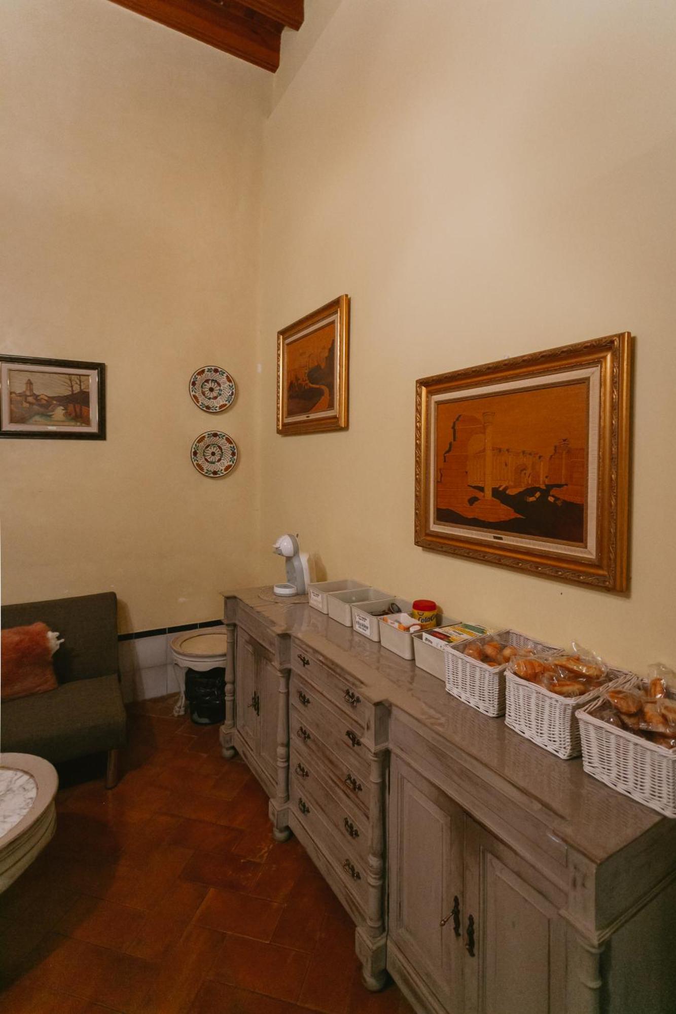 Komodo Casa Maravillas Rooms Sevilla Bagian luar foto
